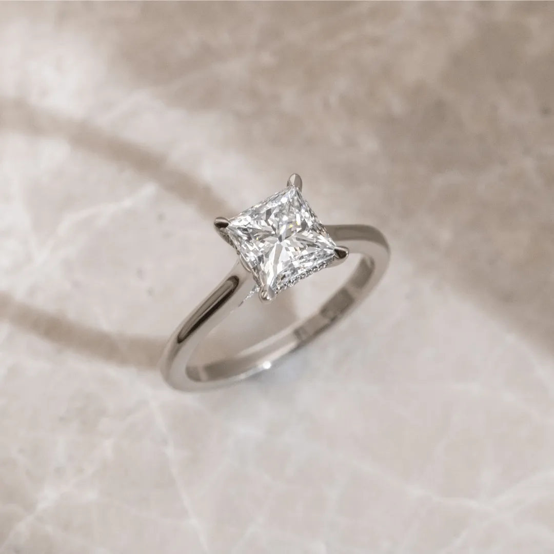 The Harper Ring R