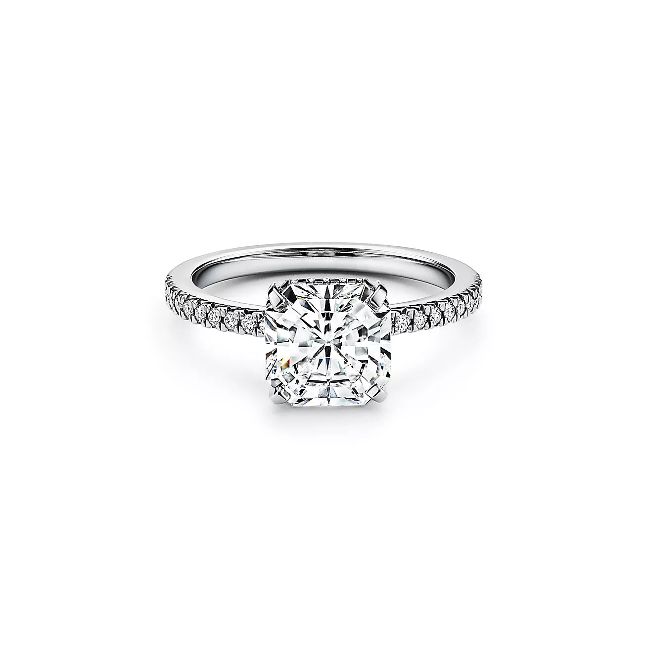 Engagement Ring with a HEFFF Cut Gem