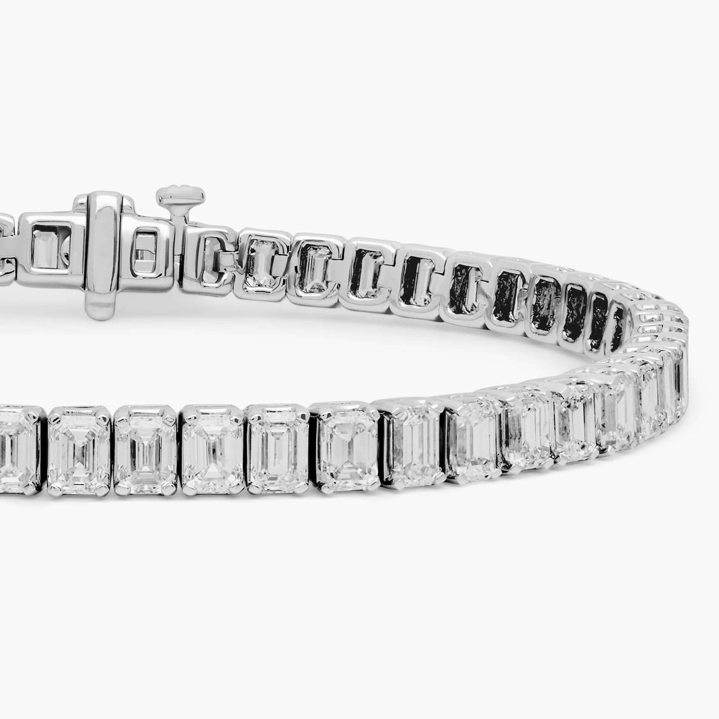 Emerald Diamond Tennis Bracelet in 14k White Gold (12 ct. tw.)